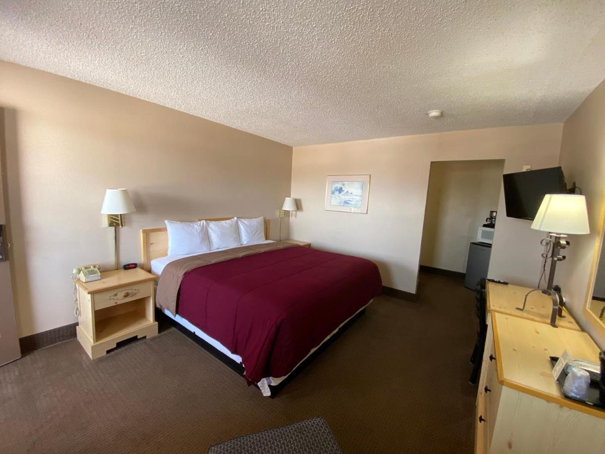 Regency Inn Dodge City Esterno foto