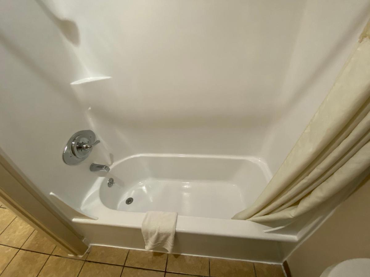 Regency Inn Dodge City Esterno foto