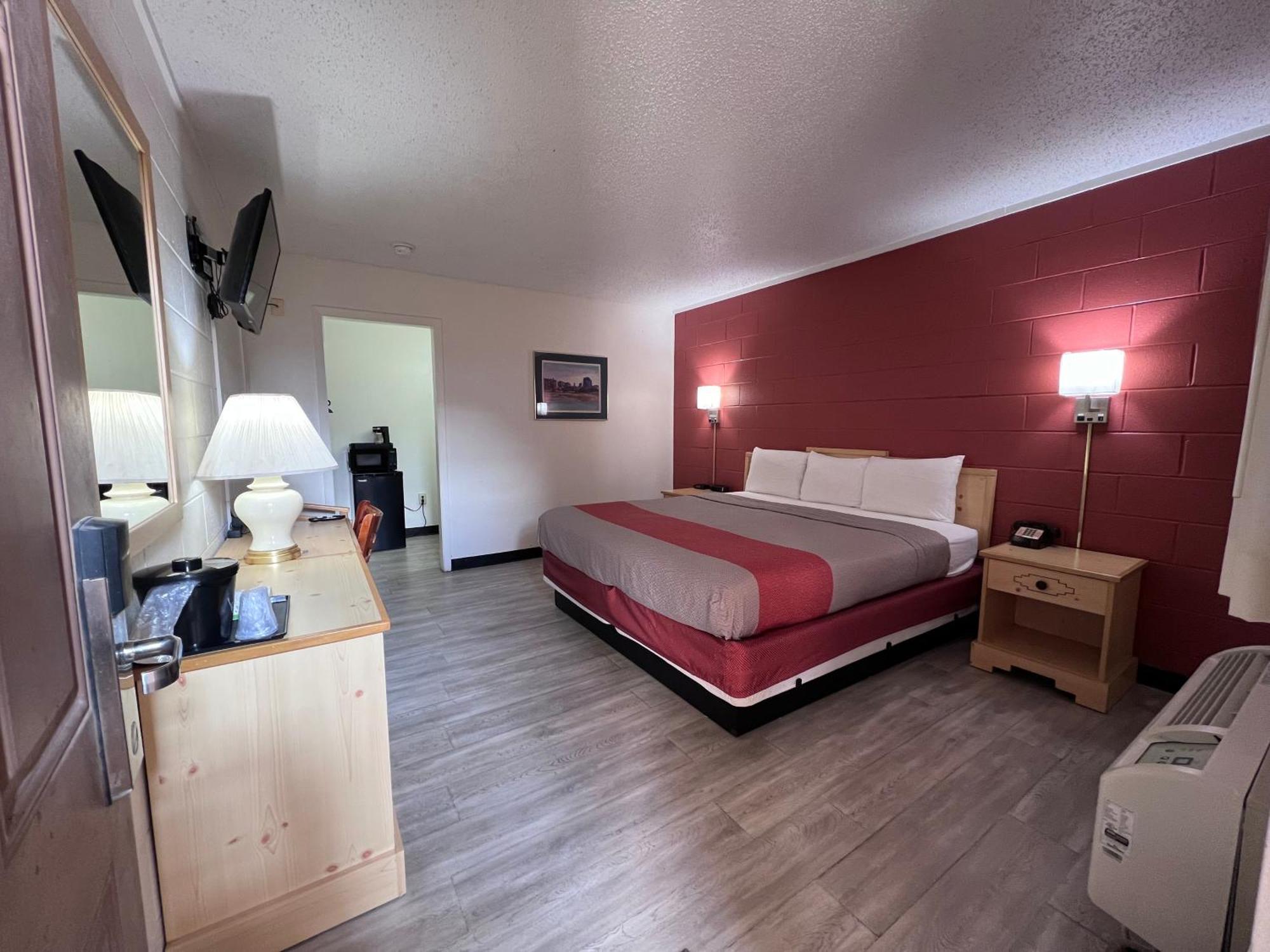Regency Inn Dodge City Esterno foto