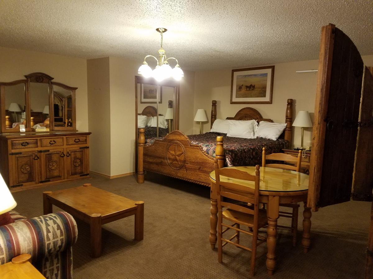 Regency Inn Dodge City Esterno foto